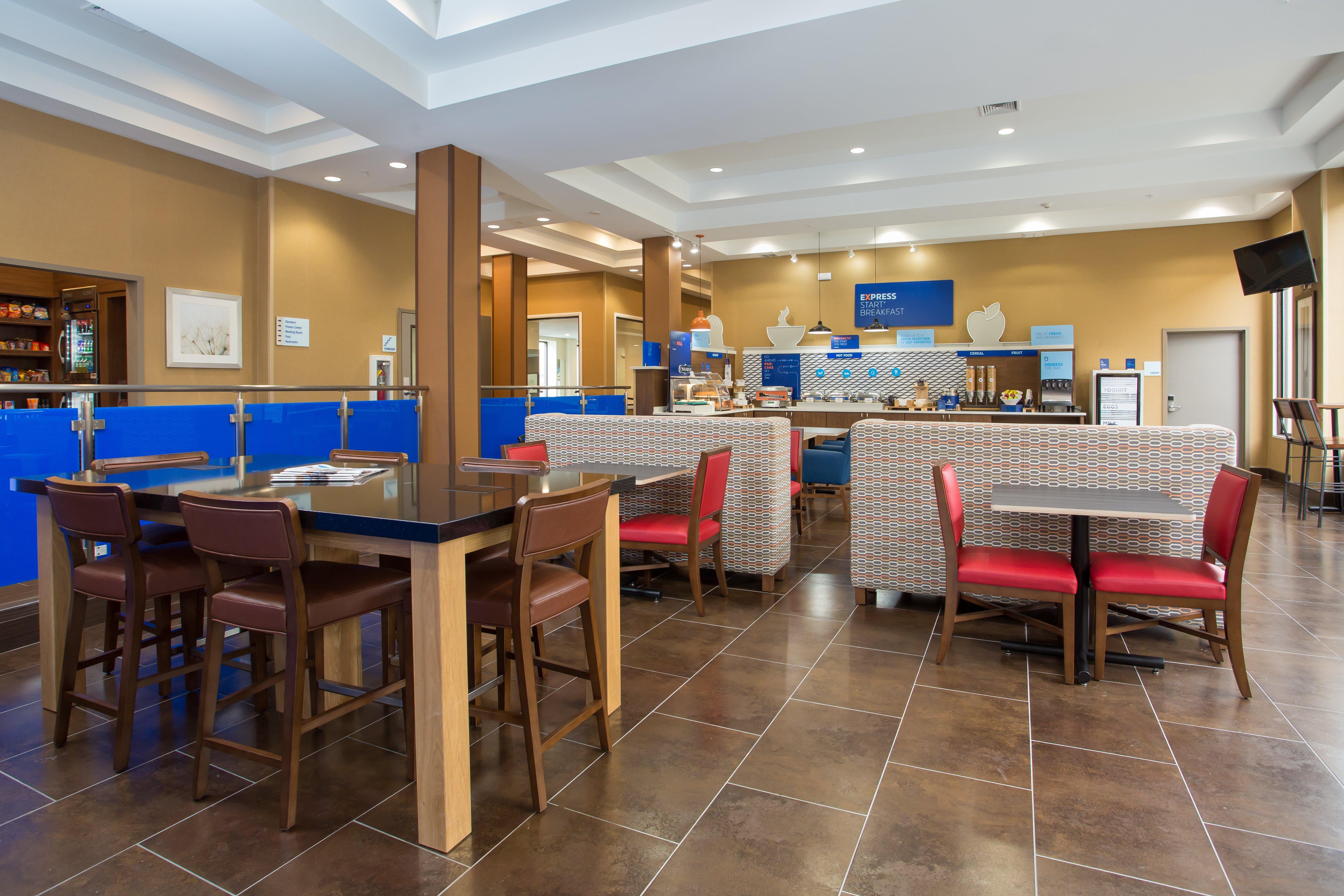 Hotel Holiday Inn Express - Springfield Downtown By Ihg 3*